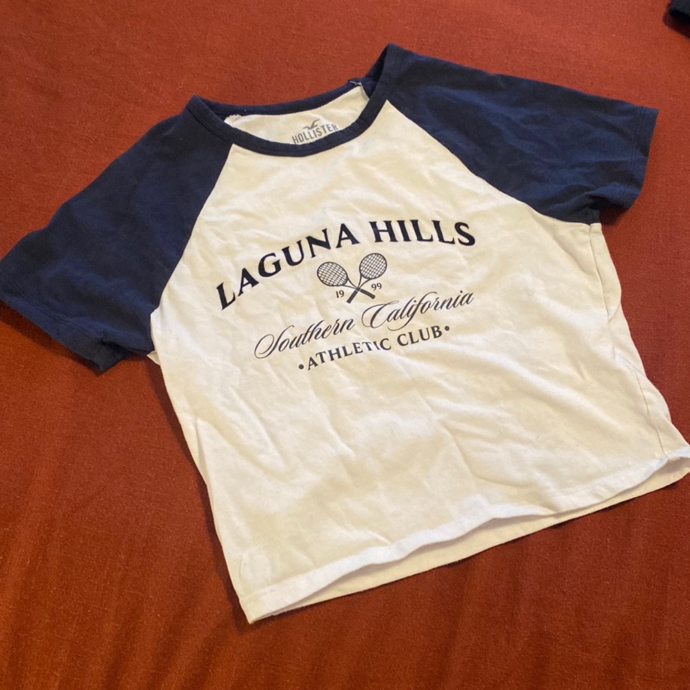 Hollister Tee